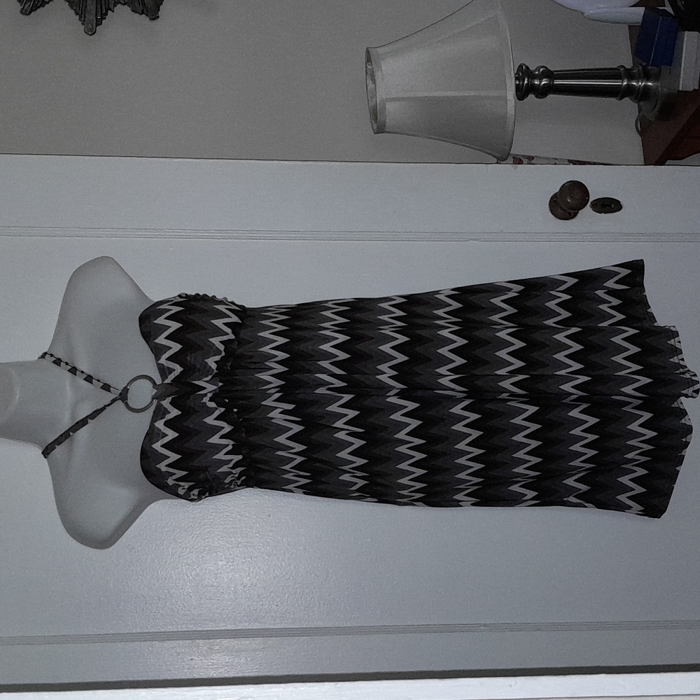 Cute bandeau sundress. Size medium.